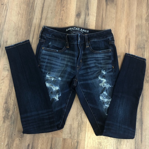 American Eagle Outfitters Denim - American Eagle 360 super stretch distress jegging